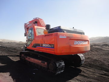 ปี 2010 30 Ton Doosan Excavator รุ่น DH300lC - 7 29600kg น้ำหนักการดำเนินงาน