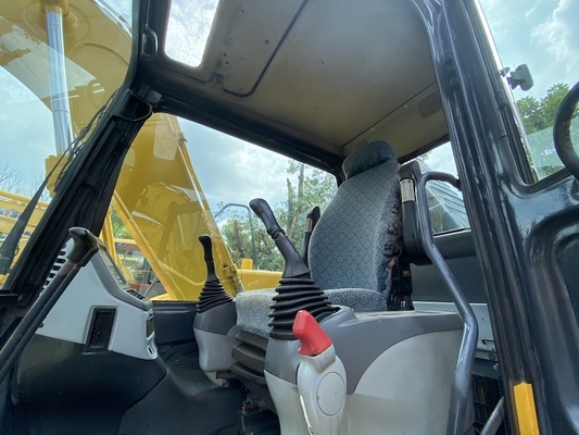 รถขุดตีนตะขาบรถขุดตีนตะขาบ Komatsu PC130-7 พร้อมถังขนาด 0.53m3