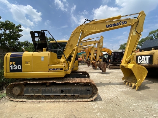 รถขุดตีนตะขาบรถขุดตีนตะขาบ Komatsu PC130-7 พร้อมถังขนาด 0.53m3