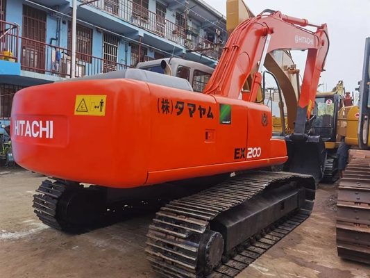 20t ใช้ Hitachi EX200-5 รถขุดตีนตะขาบไฮดรอลิกพร้อมถัง 0.8m3 18824.1kg