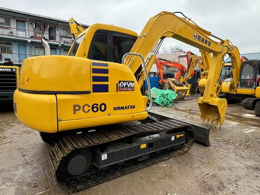 6 ตัน ของแท้ของญี่ปุ่น ใช้ Komatsu PC60-7 เครื่องขุด Crawler ขาย