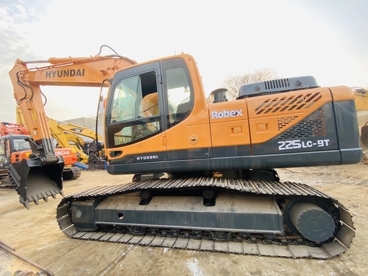 22 ตัน ของแท้ของญี่ปุ่นมือสอง Hyundai R225 เครื่องขุด Crawler ด้วยพลังงานเครื่อง 112 KW และความจุถัง 1.05 m3