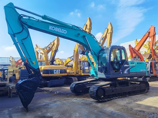 21 ตัน ของแท้ของญี่ปุ่นใช้ Kobelco SK210-8 เครื่องขุดคลื่น ด้วยพลังงานเครื่อง 114KW และความจุถัง 1 m3
