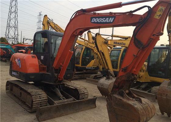 6 ตัน ของเดิมใช้ Doosan DH60-7 เครื่องขุดคลานด้วยความจุ 0.09-0.2 m3