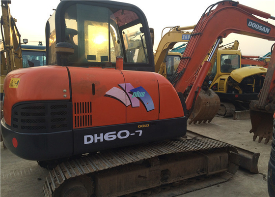 6 ตัน ของเดิมใช้ Doosan DH60-7 เครื่องขุดคลานด้วยความจุ 0.09-0.2 m3