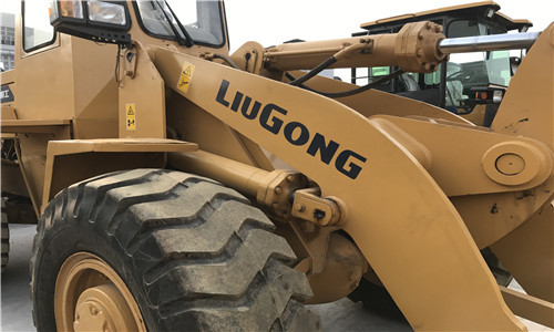 3-5 ตัน เครื่องบรรทุกล้อ Liugong ZL30E มือสอง เครื่องบรรทุกถัง 1.533.0m3