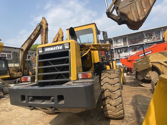 3-5 ตัน มือสอง Komatsu WA320-3 เครื่องบรรทุกล้อ เครื่องบรรทุกด้านหน้ามือสอง