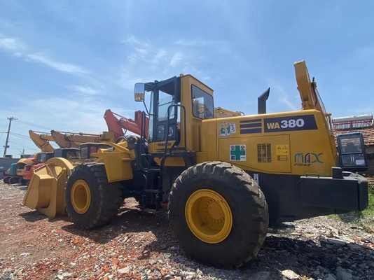 5-6 ตัน มือสอง Komatsu WA380-3 เครื่องบรรทุกล้อ เครื่องบรรทุกด้านหน้ามือสอง