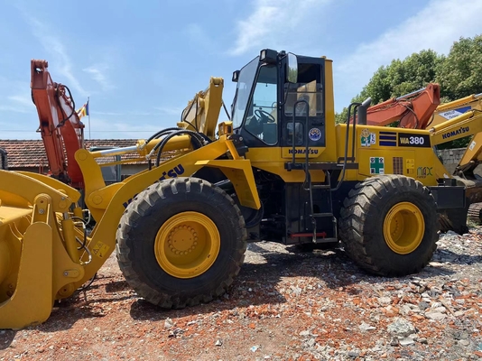 5-6 ตัน มือสอง Komatsu WA380-3 เครื่องบรรทุกล้อ เครื่องบรรทุกด้านหน้ามือสอง