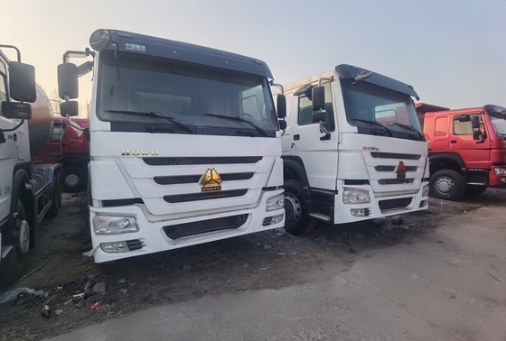 มือสอง SINOTRUK HOWO รถบรรทุกผสมคอนกรีต 6x4 380HP รถบรรทุกผสมคอนกรีตมือสอง