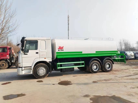 20 m3 มือสอง SINOTRUK HOWO 6x4 รถบรรทุกน้ํากระจาย