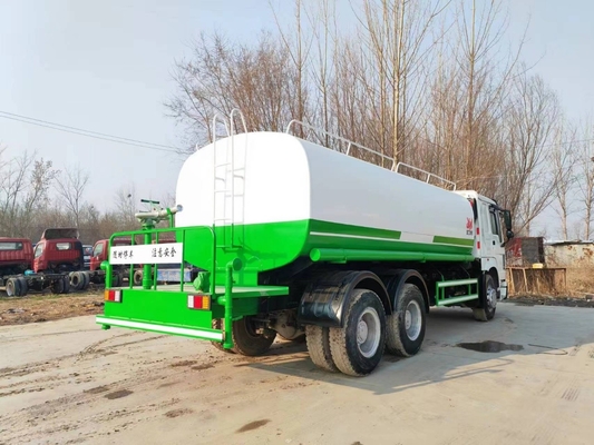 20 m3 มือสอง SINOTRUK HOWO 6x4 รถบรรทุกน้ํากระจาย