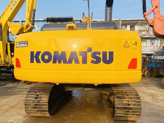 20 ตัน ของแท้ของญี่ปุ่น มือสอง Komatsu PC200-8 เครื่องขุด Crawler ใช้ในขาย