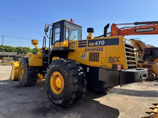 มือสอง Komatsu WA470-3 เครื่องบรรทุกล้อ เครื่องบรรทุกถนนหน้ามือสอง 3.9 M 3
