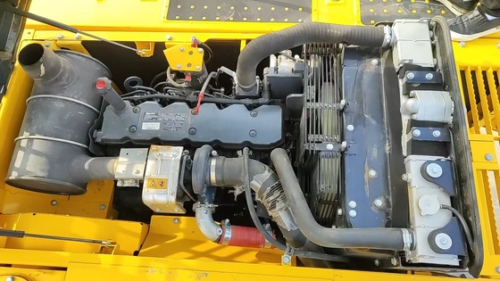 20 ตัน ของแท้ญี่ปุ่น ใช้ Komatsu PC200-8 เครื่องขุดไฮดรอลิก Crawler