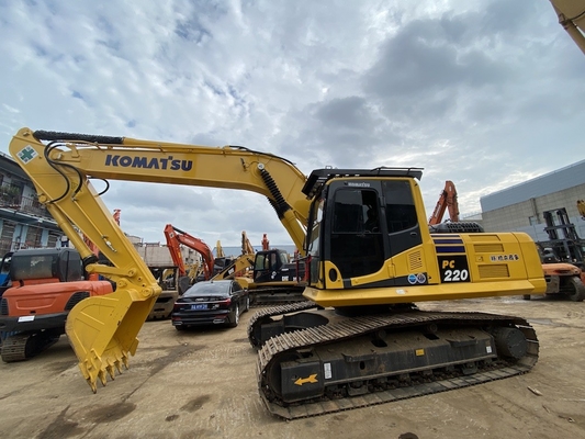 ญี่ปุ่นทํามือสอง Komatsu PC220-8 เครื่องบดน้ํา 22 ตัน Excavator ใช้ Komatsu Digger