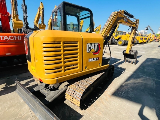 เครื่องขุดขนาดเล็ก Origianl Japan CAT 305.5E2 เครื่องขุดไฮดรอลิกครอลเลอร์มือสอง 5 ตัน เครื่องขุดแคทเปิลเลอร์มือสอง