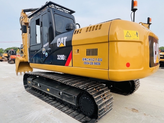 100% ของญี่ปุ่น ผลิตถัง CAT 320D2 Caterpillar มือสอง เครื่องขุดไฮดรอลิก เครื่องขุด 1CBM ขนาดถัง